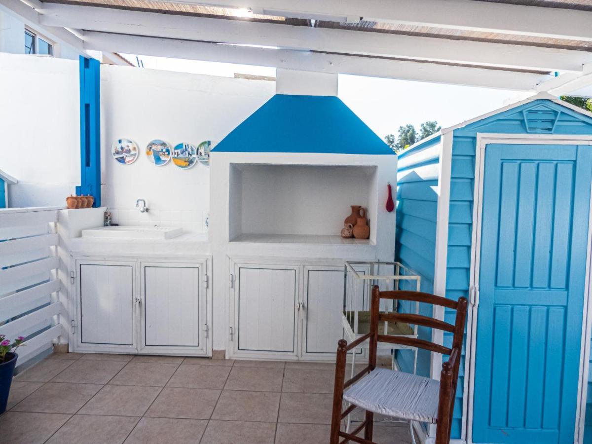 לרנקה Greek Island Style 2 Bedroom Villa With Pool Next To The Sea מראה חיצוני תמונה