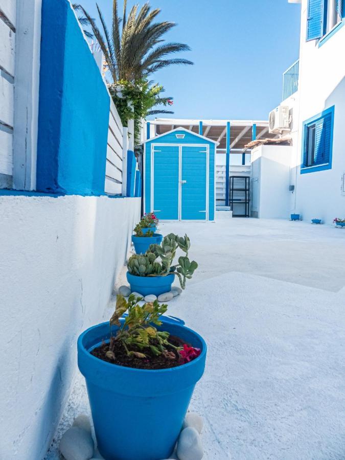 לרנקה Greek Island Style 2 Bedroom Villa With Pool Next To The Sea מראה חיצוני תמונה