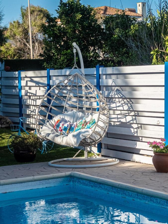 לרנקה Greek Island Style 2 Bedroom Villa With Pool Next To The Sea מראה חיצוני תמונה